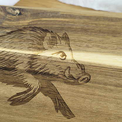 Planche à découper en bois chasseur personnalisée - Sanglier